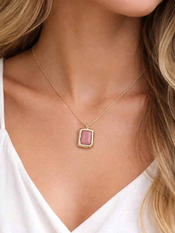 Rose Resin Link Necklace