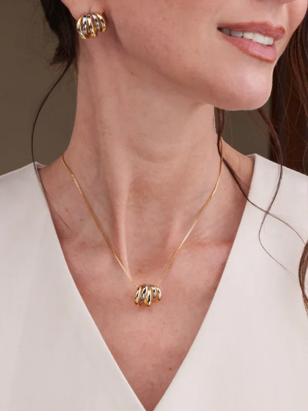 Interlaced Set